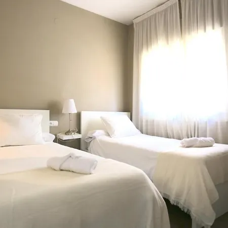 Del Mar 'boutique Beach-house' 11pax ヴィラ *