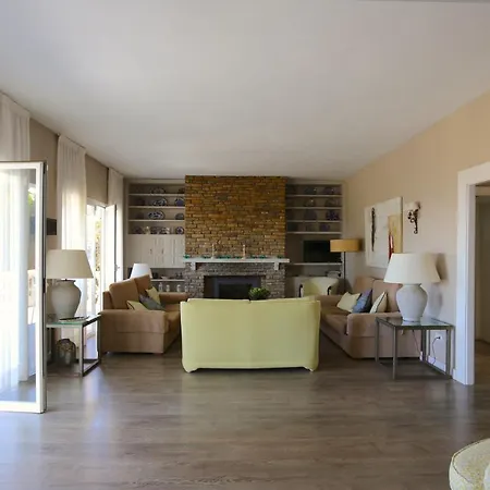 Del Mar 'boutique Beach-house' 11pax