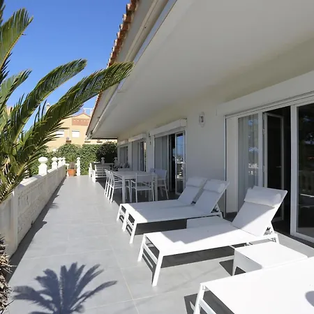 Villa Del Mar 'boutique Beach-house' 11pax