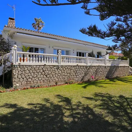 Del Mar 'boutique Beach-house' 11pax Villa Rincon de la Victoria
